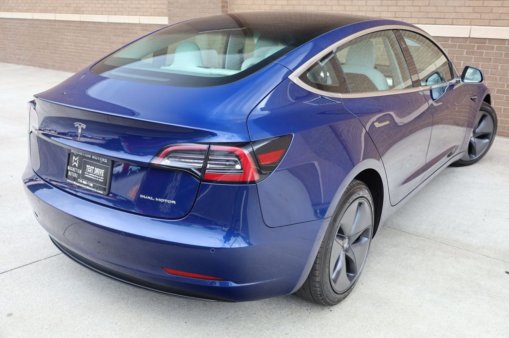 2018 Tesla Model 3 Long Range photo 10