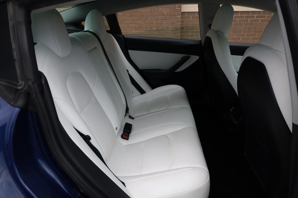 2018 Tesla Model 3 Long Range photo 19