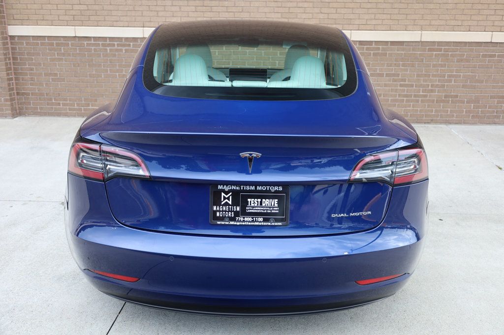 2018 Tesla Model 3 Long Range photo 9