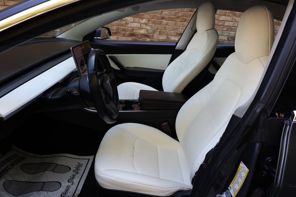 2018 Tesla Model 3 Long Range photo 16