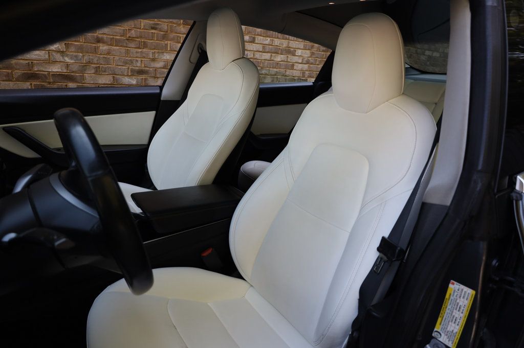 2018 Tesla Model 3 Long Range photo 17