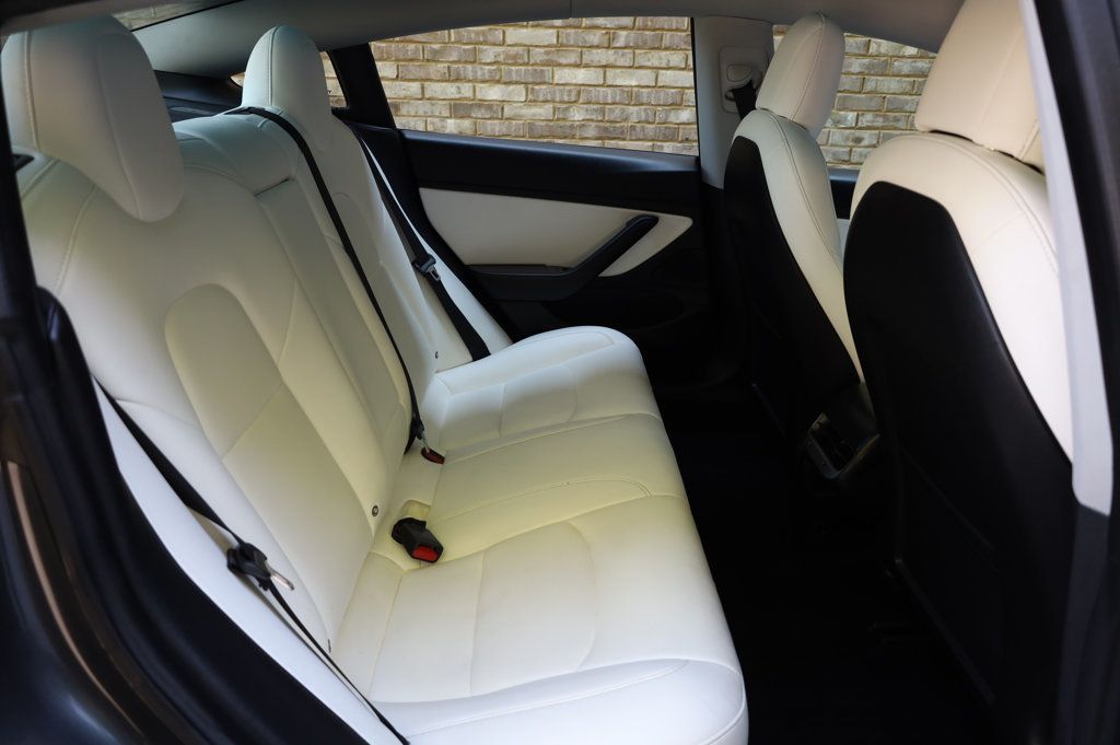 2018 Tesla Model 3 Long Range photo 22
