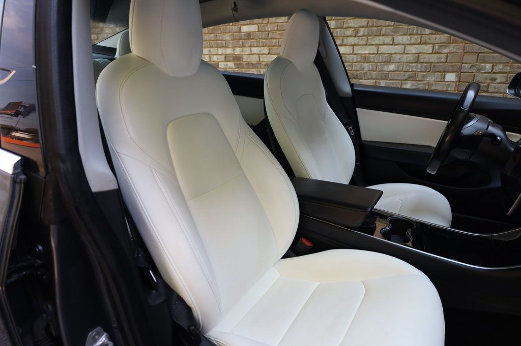 2018 Tesla Model 3 Long Range photo 25
