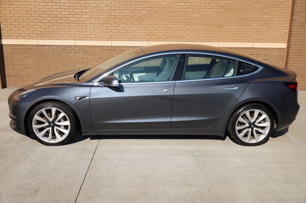 2018 Tesla Model 3 Long Range photo 3