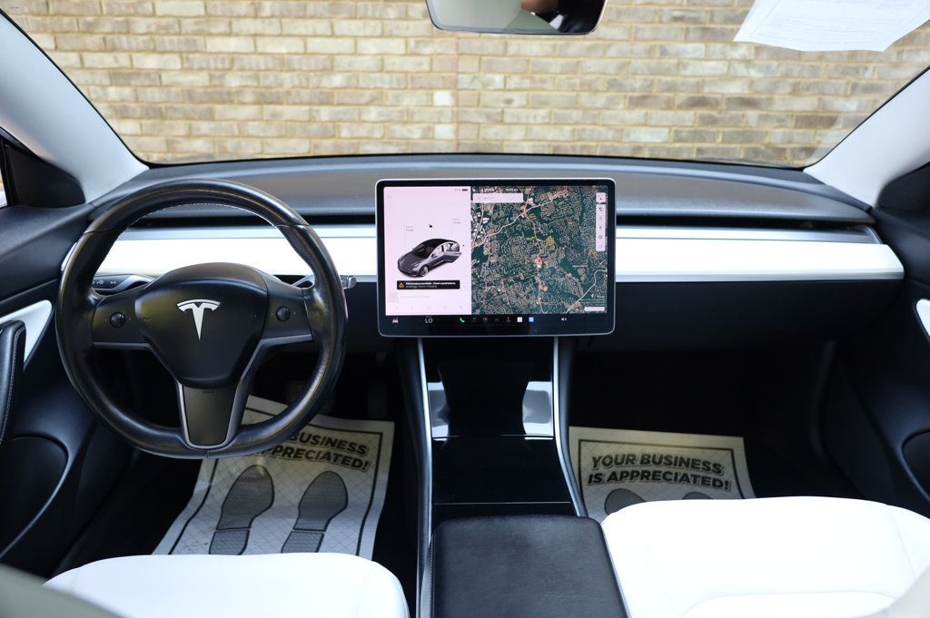 2018 Tesla Model 3 Long Range photo 28