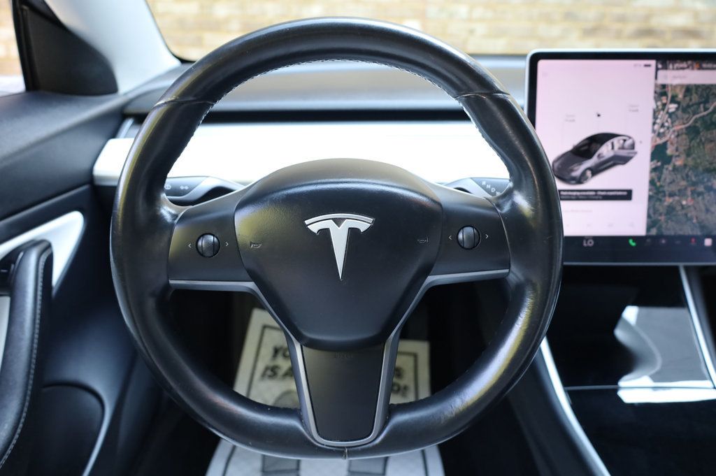 2018 Tesla Model 3 Long Range photo 29