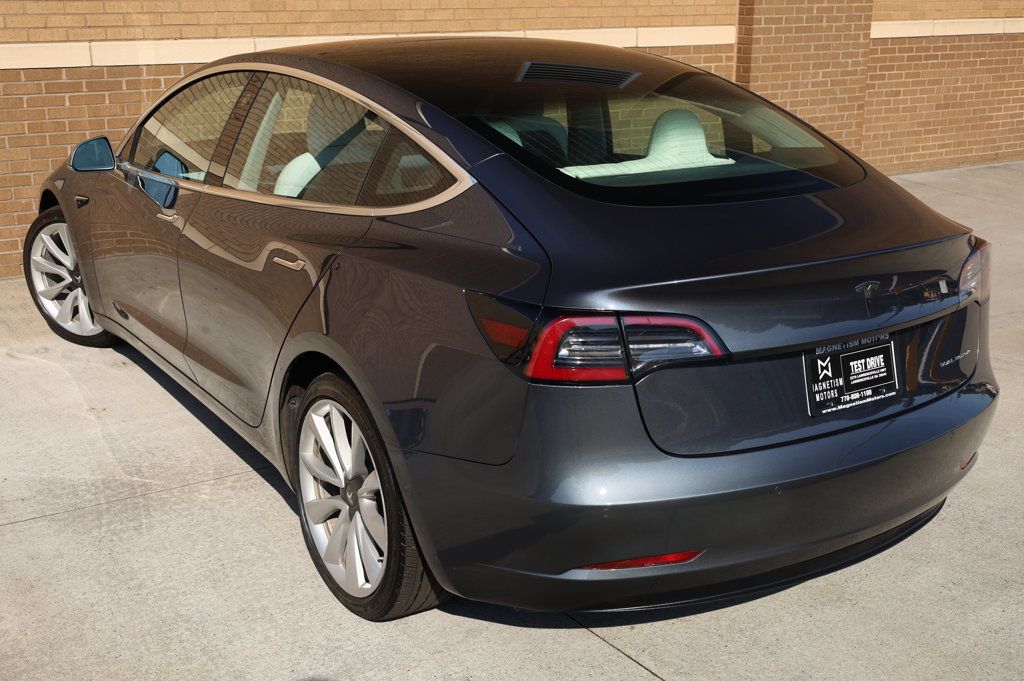 2018 Tesla Model 3 Long Range photo 8