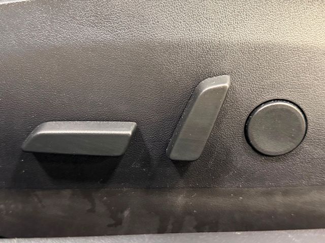 2018 Tesla Model 3 Long Range Battery AWD - 22975583 - 18