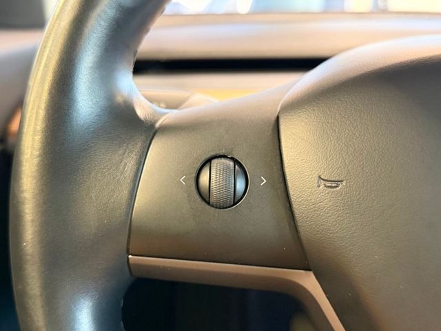 2018 Tesla Model 3 Long Range Battery AWD - 22975583 - 24