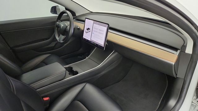 2018 Tesla Model 3 Long Range Battery AWD - 23093322 - 28