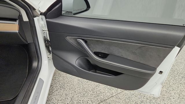 2018 Tesla Model 3 Long Range Battery AWD - 23093322 - 29