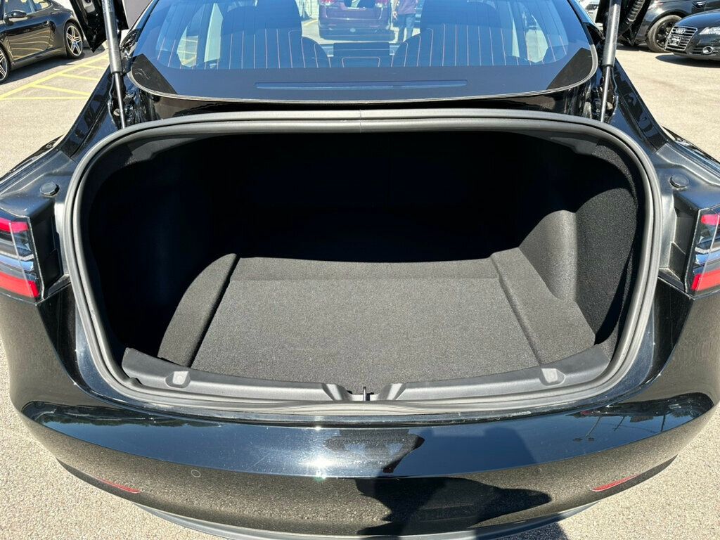 2018 Tesla Model 3 Long Range Battery AWD - 21963127 - 44