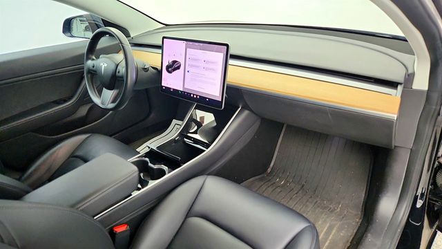 2018 Tesla Model 3 Long Range Battery AWD w/ Acceleration Boost - 23006145 - 28