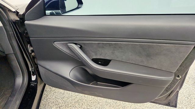 2018 Tesla Model 3 Long Range Battery AWD w/ Acceleration Boost - 23006145 - 29