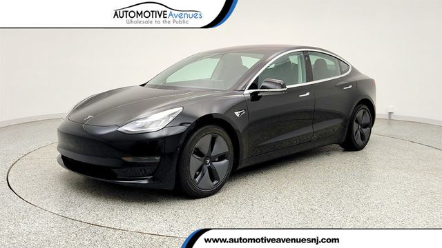 2018 Tesla Model 3 Long Range Battery AWD w/ Enhanced Autopilot - 23017802 - 0