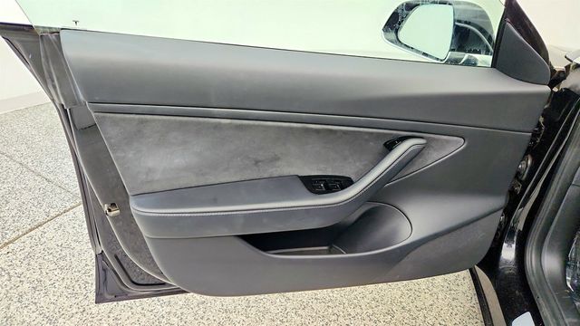 2018 Tesla Model 3 Long Range Battery AWD w/ Enhanced Autopilot - 23017802 - 10