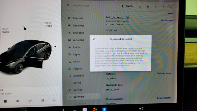 2018 Tesla Model 3 Long Range Battery AWD w/ Enhanced Autopilot - 23017802 - 15