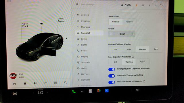 2018 Tesla Model 3 Long Range Battery AWD w/ Enhanced Autopilot - 23017802 - 19