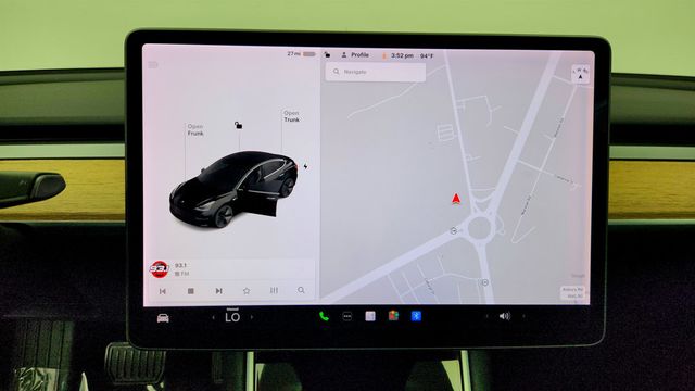 2018 Tesla Model 3 Long Range Battery AWD w/ Enhanced Autopilot - 23017802 - 21