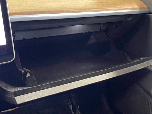 2018 Tesla Model 3 Long Range Battery RWD - 22940660 - 40