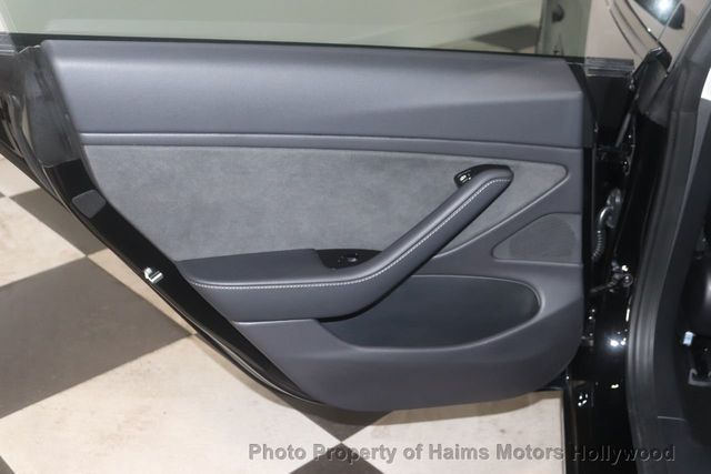 2018 Tesla Model 3 Long Range Battery RWD - 21693607 - 9