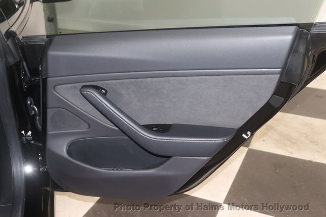 2018 Tesla Model 3 Long Range Battery RWD - 21693607 - 10