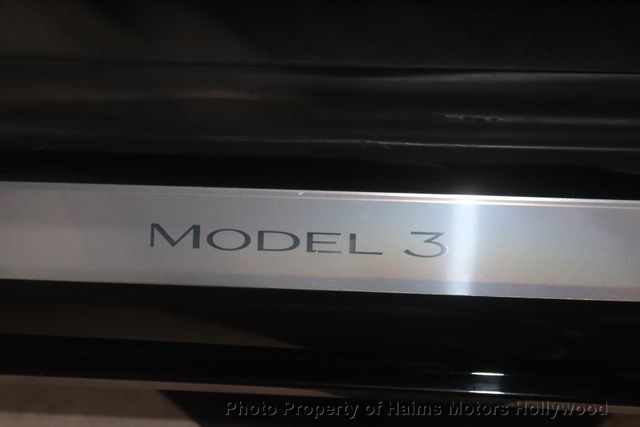 2018 Tesla Model 3 Long Range Battery RWD - 21693607 - 18