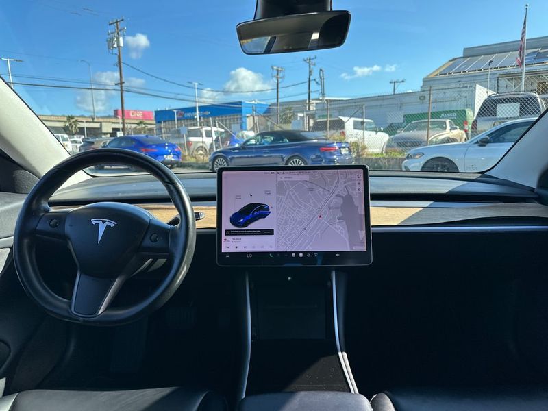 2018 Tesla Model 3 Long Range Battery RWD - 22963713 - 13