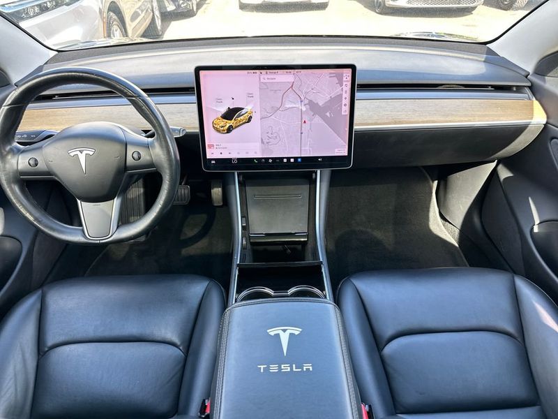 2018 Tesla Model 3 Long Range Battery RWD - 23061449 - 12