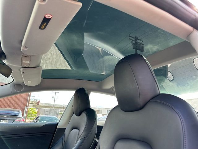 2018 Tesla Model 3 Long Range Battery RWD - 23061449 - 17