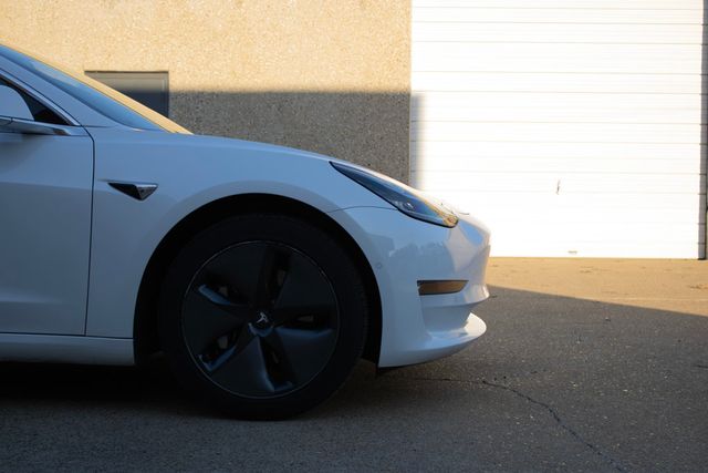 2018 Tesla Model 3 Long Range Battery RWD - 22771961 - 21