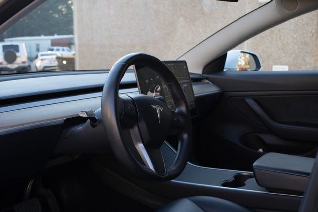 2018 Tesla Model 3 Long Range Battery RWD - 22771961 - 38