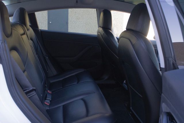 2018 Tesla Model 3 Long Range Battery RWD - 22771961 - 46