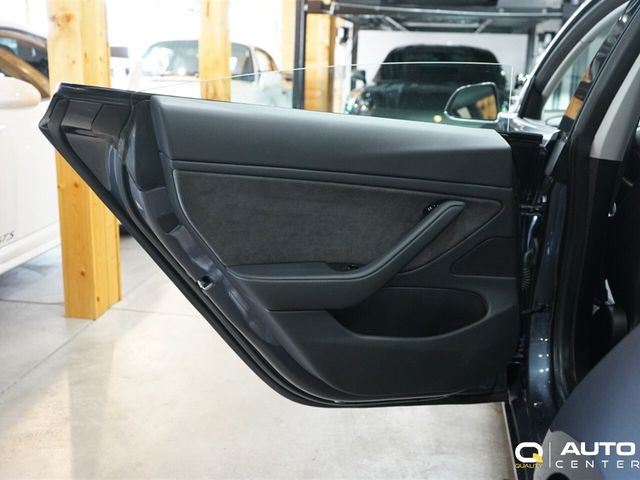 2018 Tesla Model 3 Long Range Battery RWD - 22996131 - 21