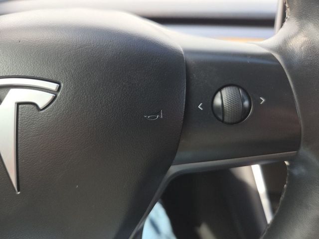 2018 Tesla Model 3 Long Range Battery RWD - 23028382 - 27