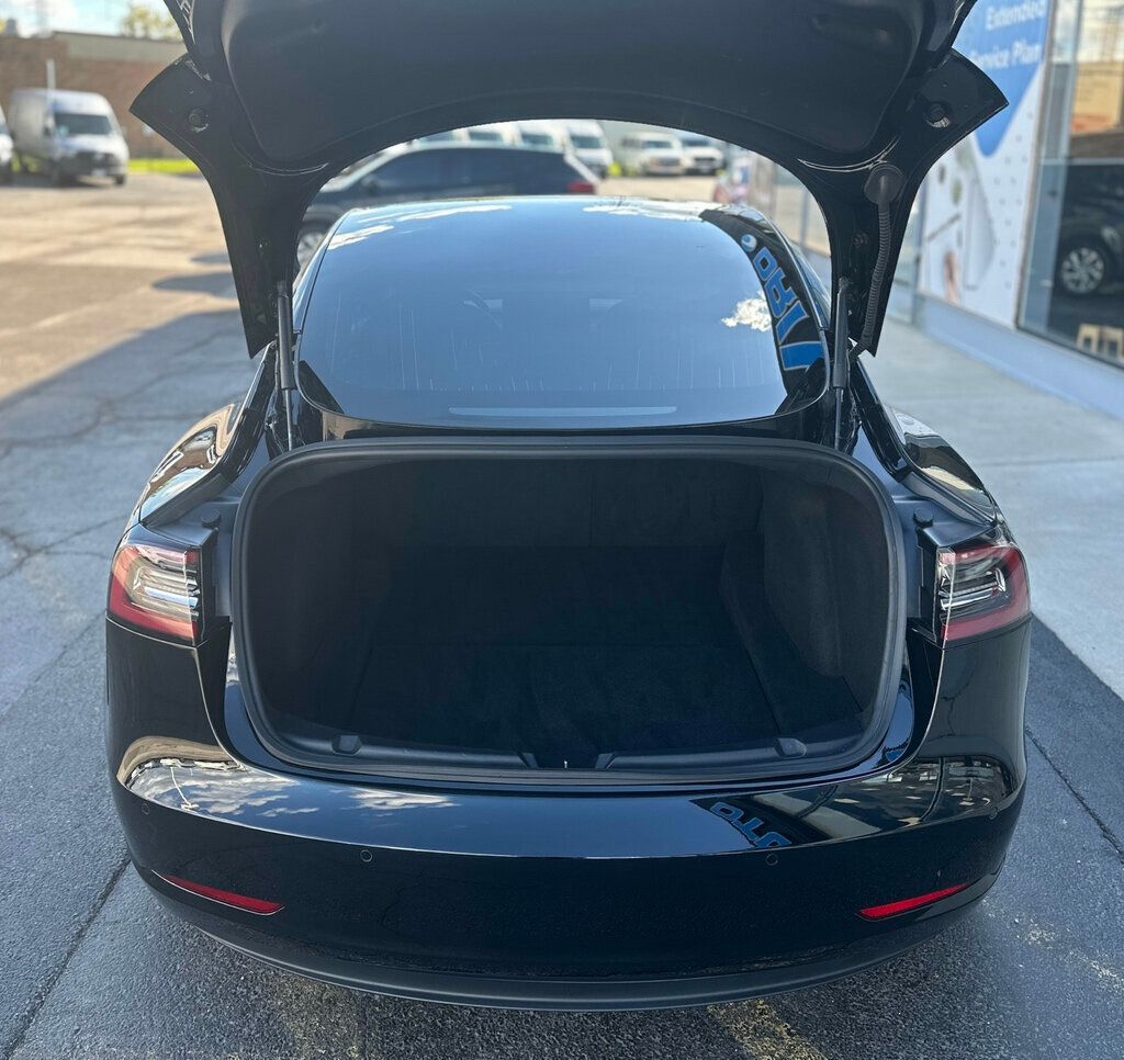 2018 Tesla Model 3 Long Range Battery RWD - 22430756 - 45