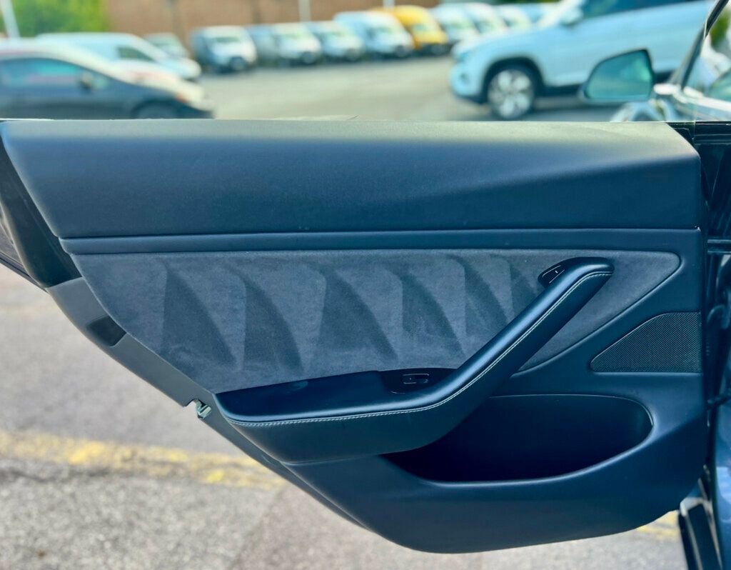 2018 Tesla Model 3 Long Range Battery RWD - 22926912 - 11