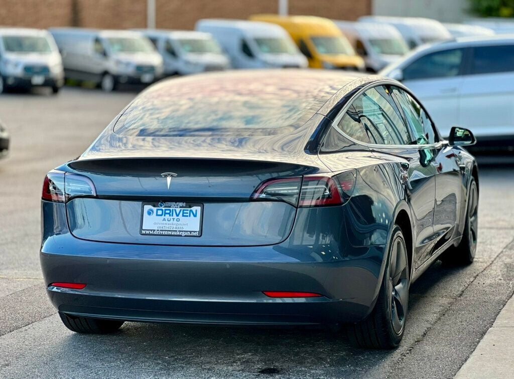 2018 Tesla Model 3 Long Range Battery RWD - 22926912 - 31