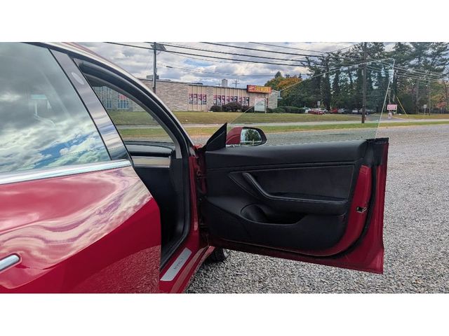 2018 Tesla Model 3 Long Range Battery RWD - 22959324 - 10