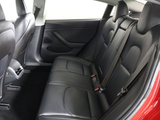 2018 Tesla Model 3 Long Range Battery RWD - 22972730 - 32