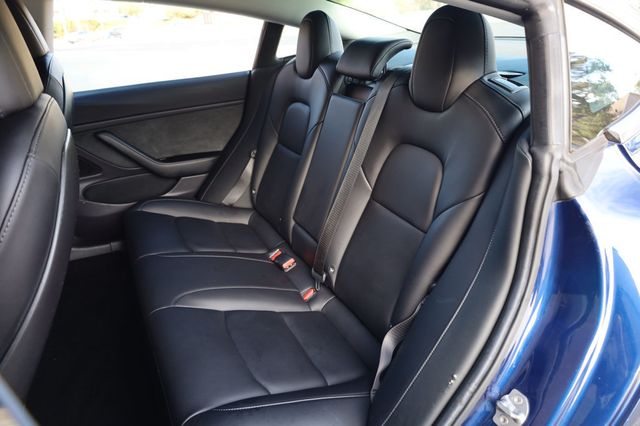 2018 Tesla Model 3 Long Range Battery RWD - 22890714 - 18