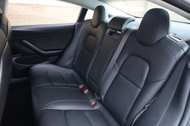 2018 Tesla Model 3 Long Range Battery RWD - 22890714 - 19