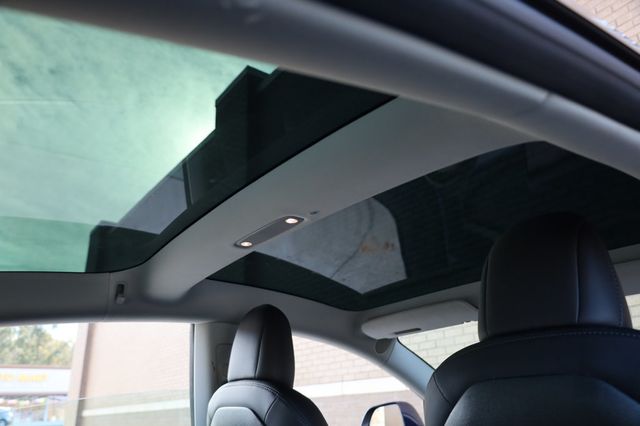 2018 Tesla Model 3 Long Range Battery RWD - 22890714 - 21