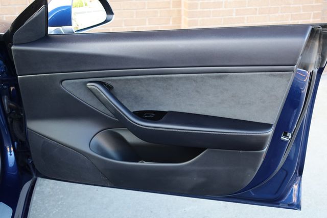 2018 Tesla Model 3 Long Range Battery RWD - 22890714 - 22