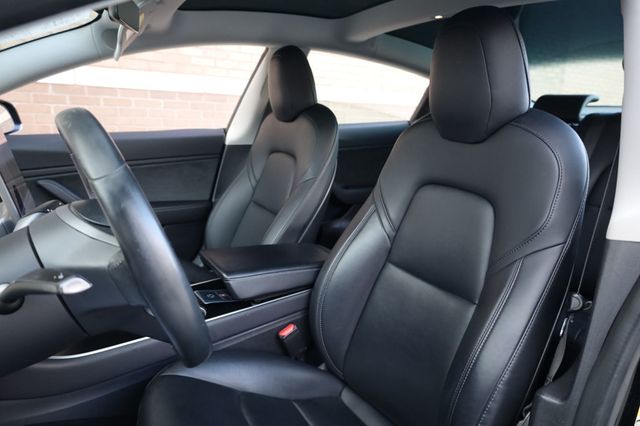 2018 Tesla Model 3 Long Range Battery RWD - 22939965 - 9