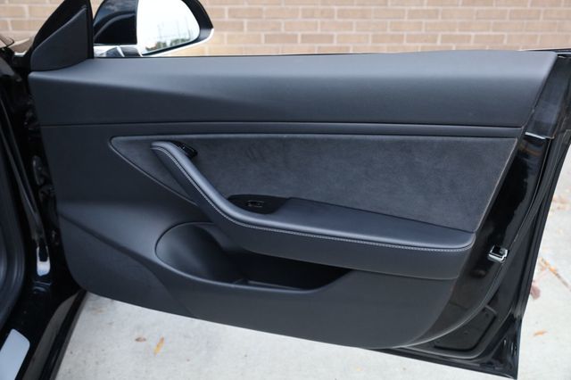 2018 Tesla Model 3 Long Range Battery RWD - 22939965 - 24