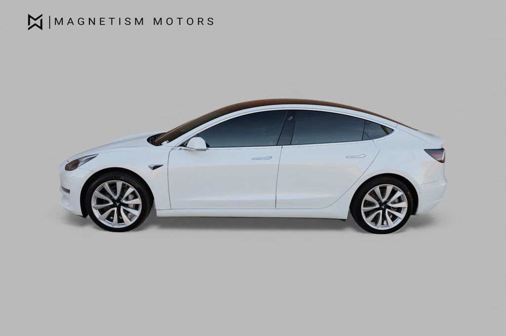2018 Tesla Model 3 Long Range photo 2