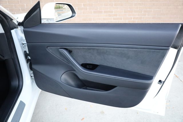 2018 Tesla Model 3 Long Range Battery RWD - 22946139 - 24