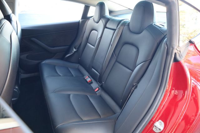 2018 Tesla Model 3 Long Range Battery RWD - 22958270 - 18