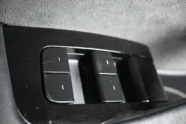 2018 Tesla Model 3 Long Range Battery RWD - 23035778 - 17